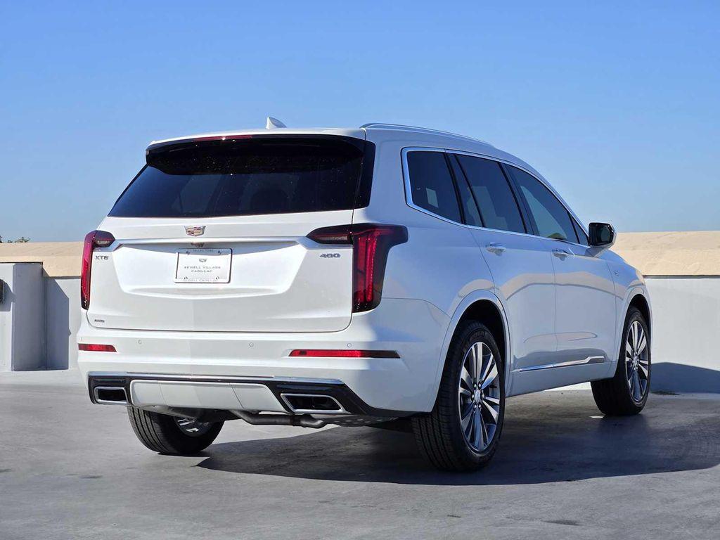 new 2025 Cadillac XT6 car, priced at $60,115