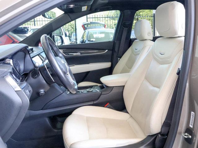 used 2022 Cadillac XT5 car, priced at $33,997