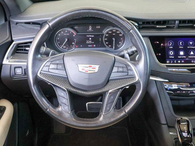 used 2022 Cadillac XT5 car, priced at $33,997