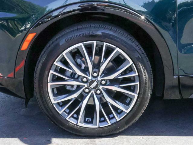 used 2024 Cadillac XT4 car, priced at $44,885