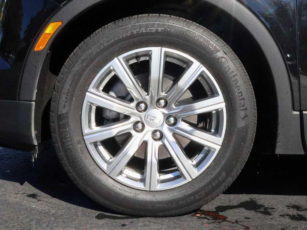 used 2023 Cadillac XT4 car, priced at $32,689