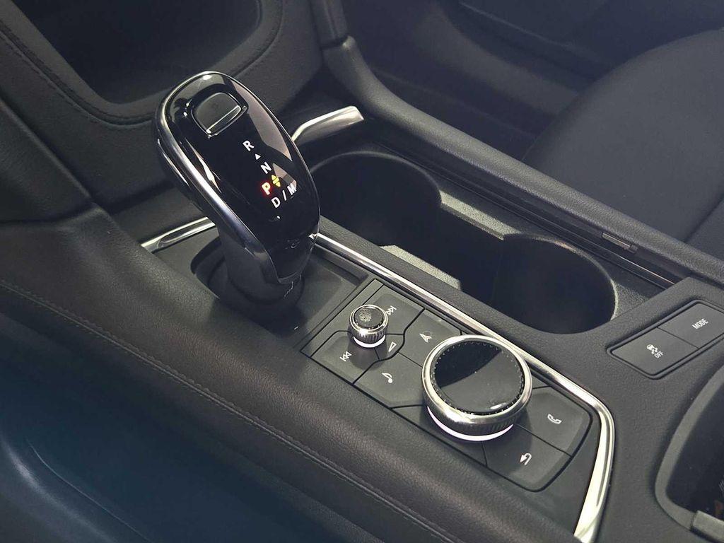 new 2025 Cadillac XT6 car, priced at $59,515