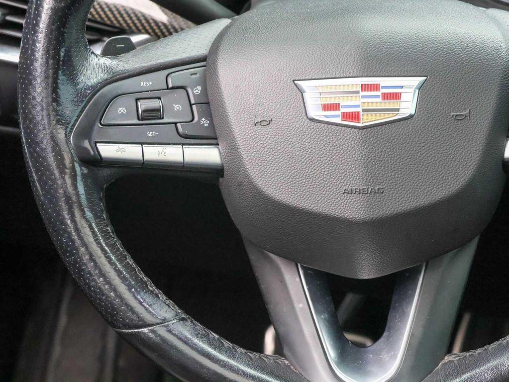 used 2021 Cadillac XT4 car, priced at $25,990