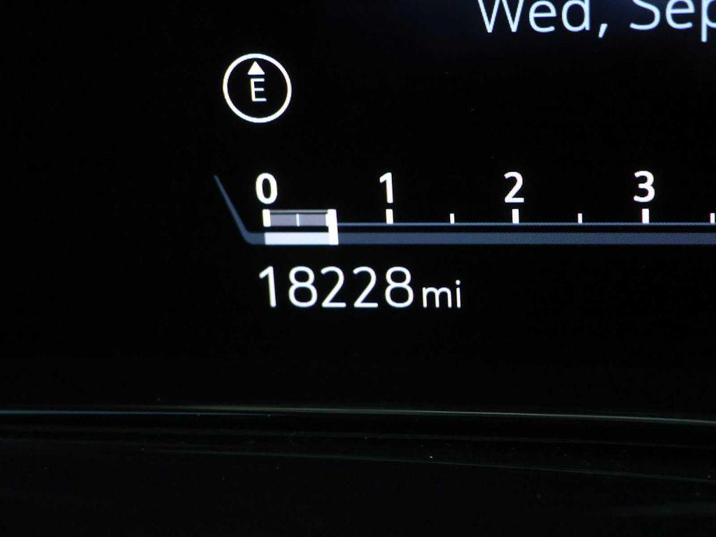 used 2023 Cadillac Escalade car, priced at $78,588