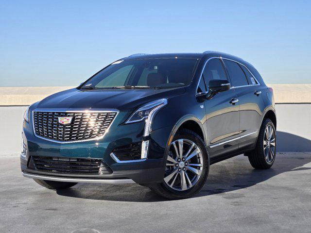 new 2025 Cadillac XT5 car, priced at $54,210