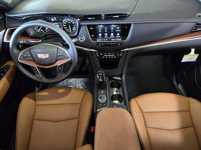 new 2025 Cadillac XT5 car, priced at $54,210