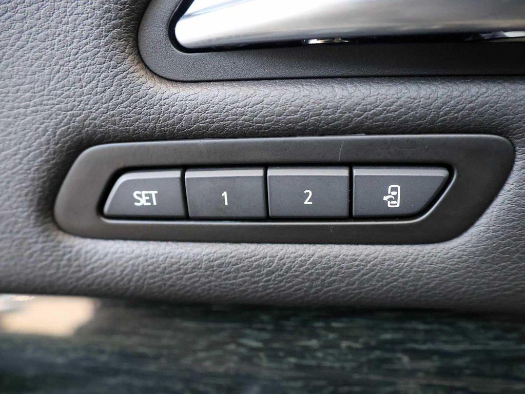 used 2021 Cadillac XT4 car, priced at $27,829
