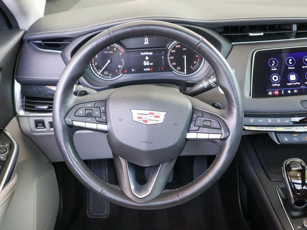used 2021 Cadillac XT4 car, priced at $27,829