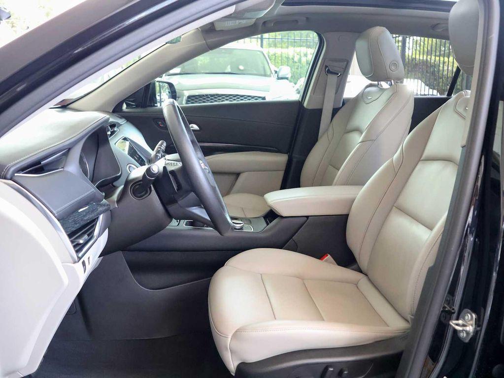 used 2021 Cadillac XT4 car, priced at $27,829
