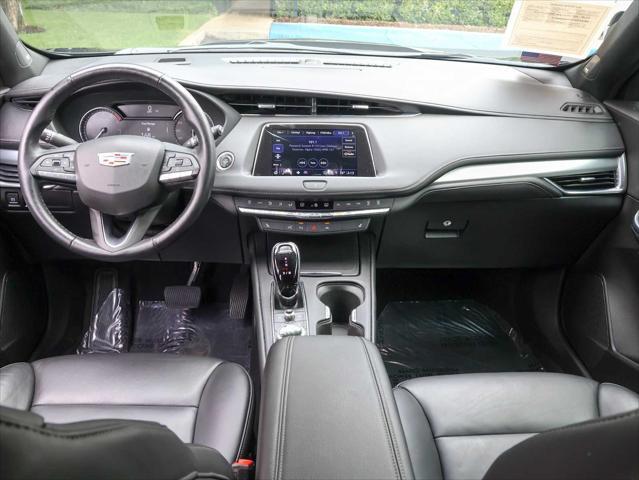 used 2022 Cadillac XT4 car, priced at $28,997