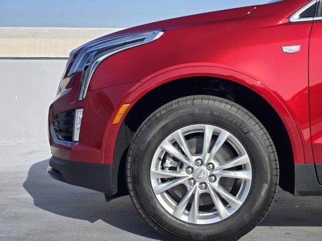 new 2025 Cadillac XT5 car, priced at $47,240