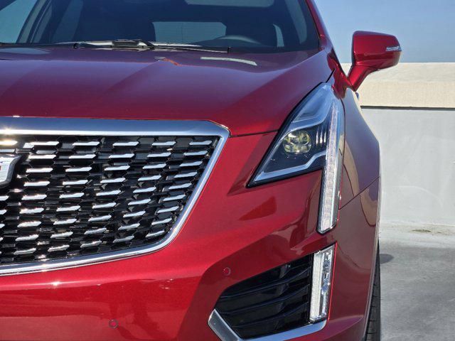 new 2025 Cadillac XT5 car, priced at $47,240