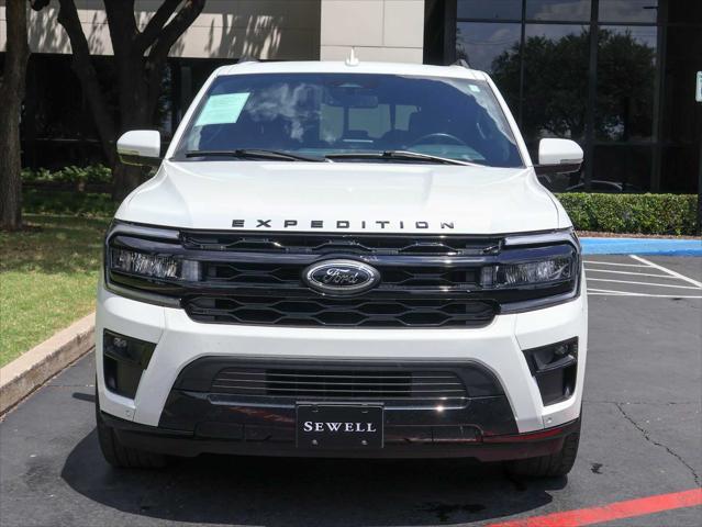 used 2023 Ford Expedition car, priced at $48,989