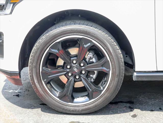 used 2023 Ford Expedition car, priced at $48,989