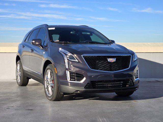 new 2025 Cadillac XT5 car, priced at $60,415