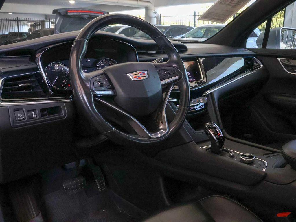 used 2020 Cadillac XT6 car, priced at $24,997