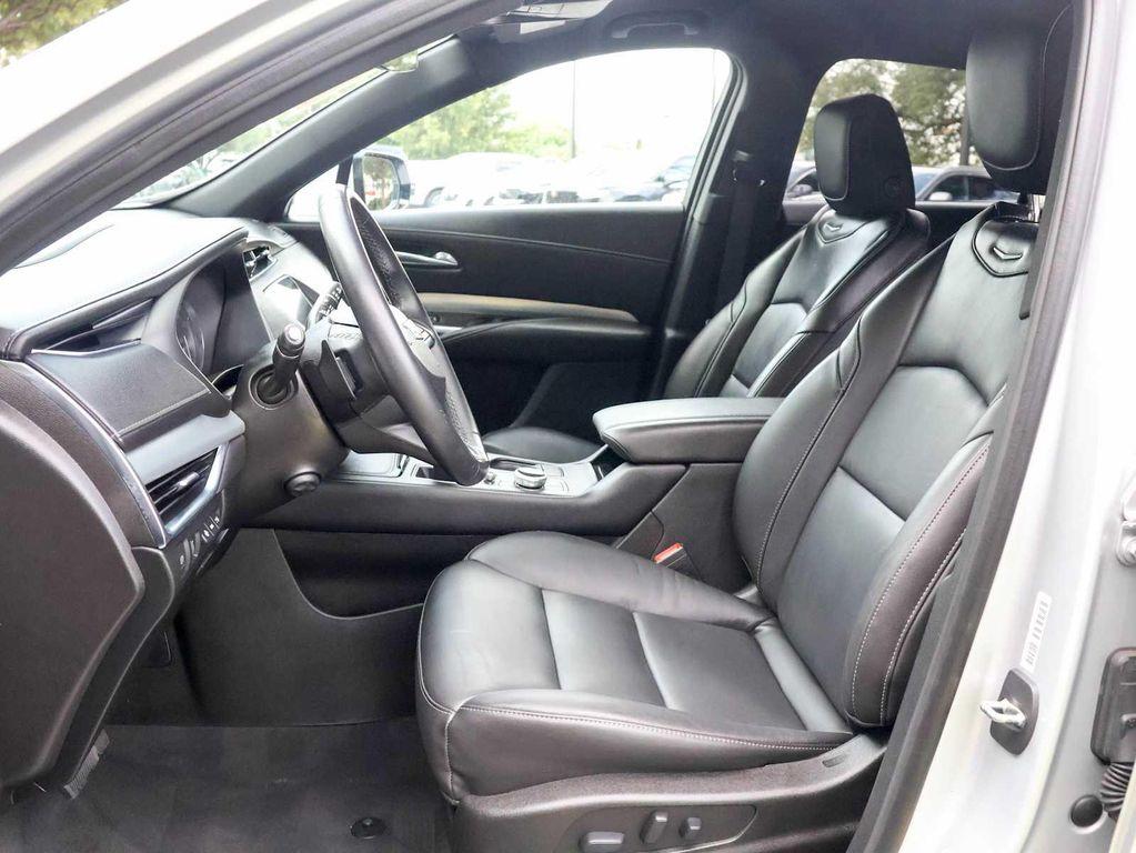 used 2021 Cadillac XT4 car, priced at $29,997