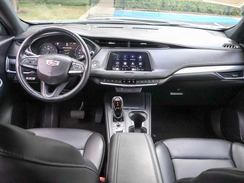 used 2021 Cadillac XT4 car, priced at $29,997