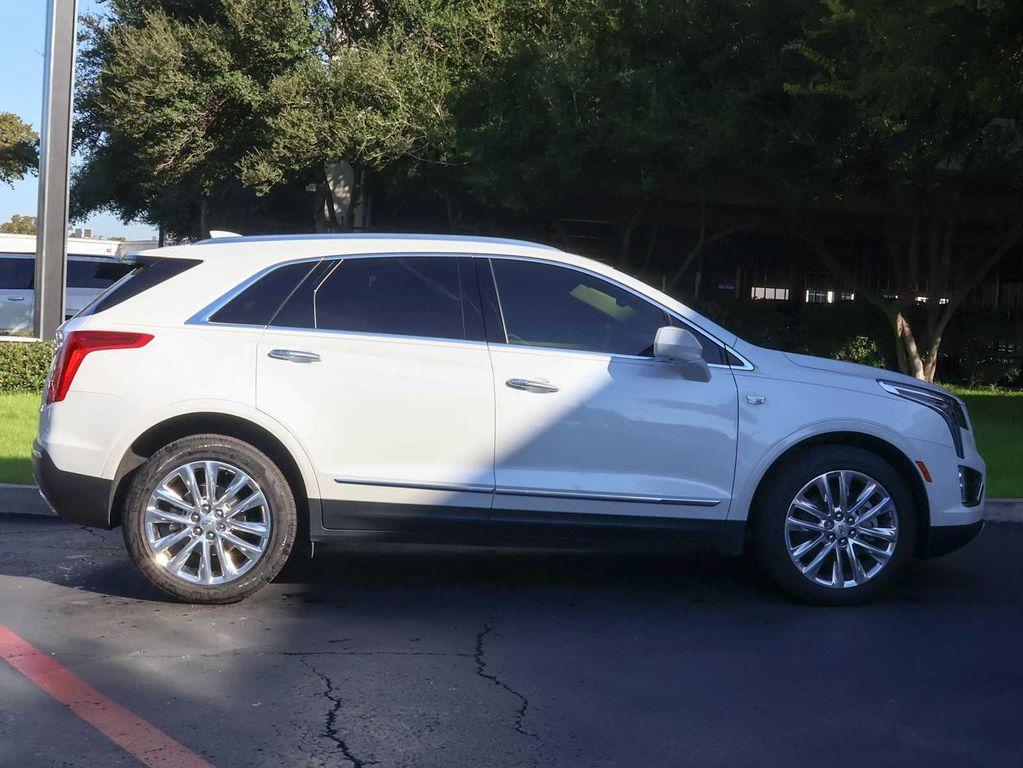 used 2017 Cadillac XT5 car, priced at $17,488