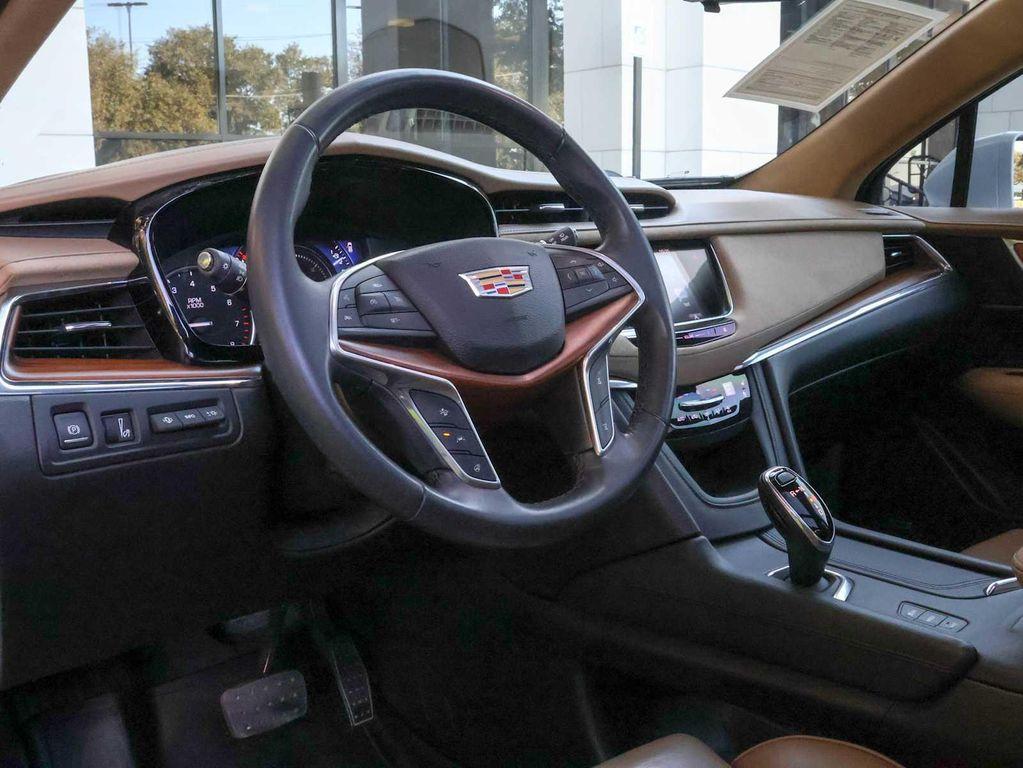 used 2017 Cadillac XT5 car, priced at $17,488