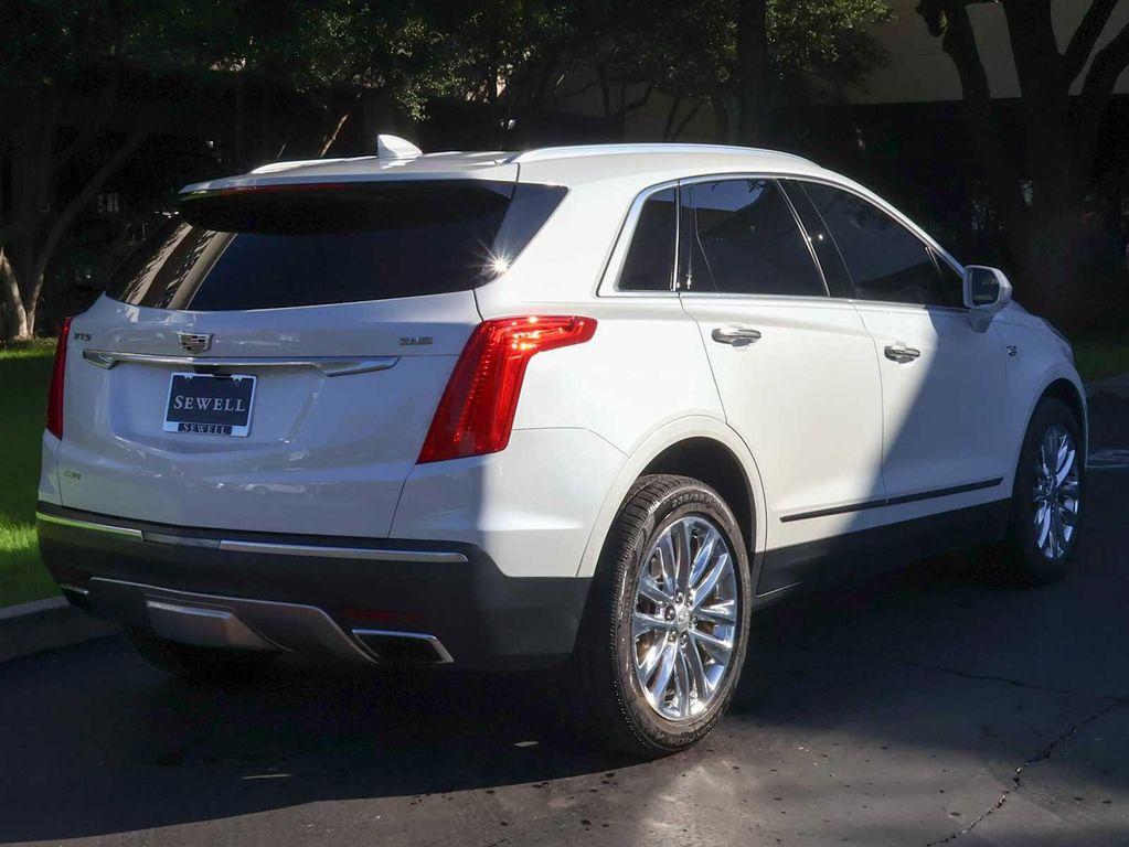 used 2017 Cadillac XT5 car, priced at $17,488