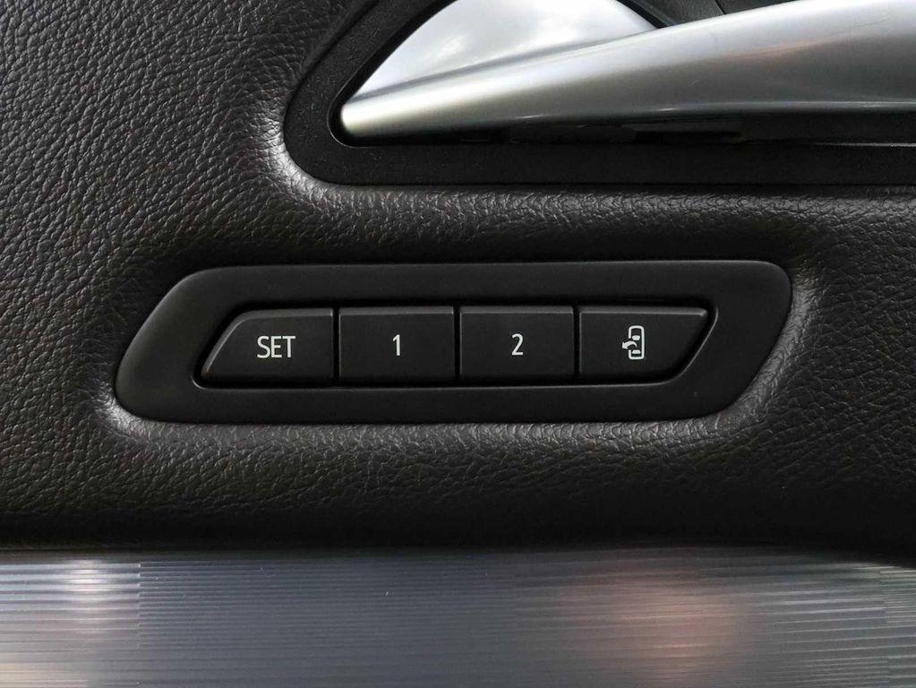 used 2024 Cadillac XT4 car, priced at $34,391