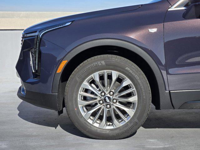 new 2025 Cadillac XT4 car, priced at $45,090