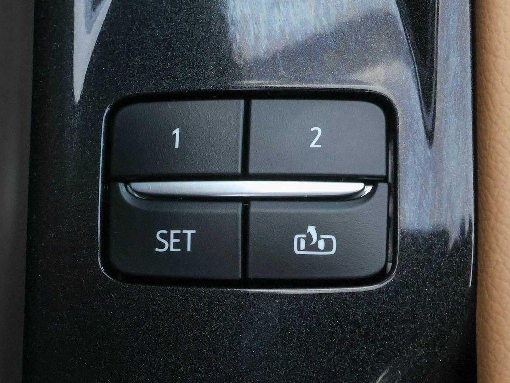 used 2024 Cadillac Escalade ESV car, priced at $89,689