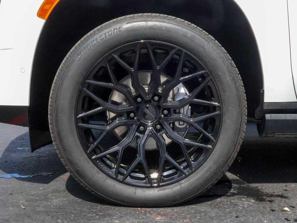 used 2024 Cadillac Escalade ESV car, priced at $89,689