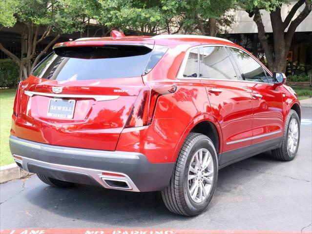 used 2022 Cadillac XT5 car, priced at $26,388