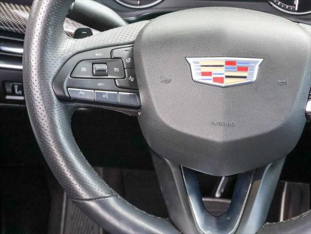used 2023 Cadillac XT4 car, priced at $31,997