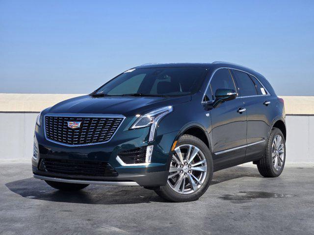 new 2025 Cadillac XT5 car, priced at $54,210