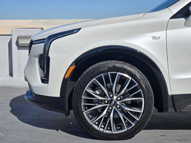 new 2025 Cadillac XT4 car, priced at $53,070