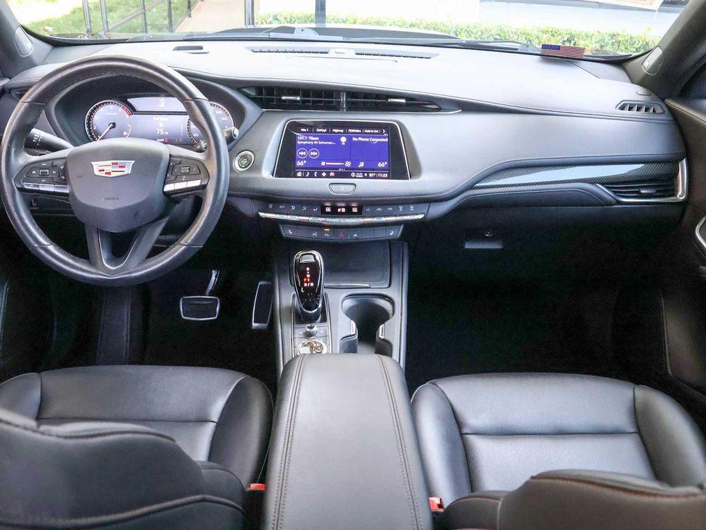 used 2022 Cadillac XT4 car, priced at $27,997