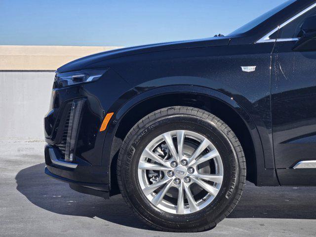 new 2025 Cadillac XT6 car, priced at $51,290