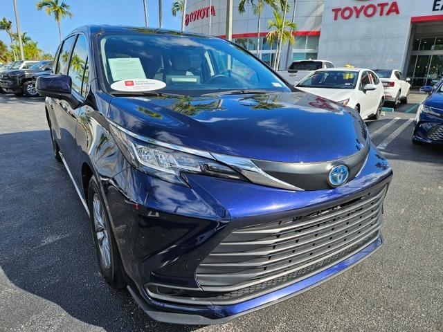 used 2022 Toyota Sienna car, priced at $37,995