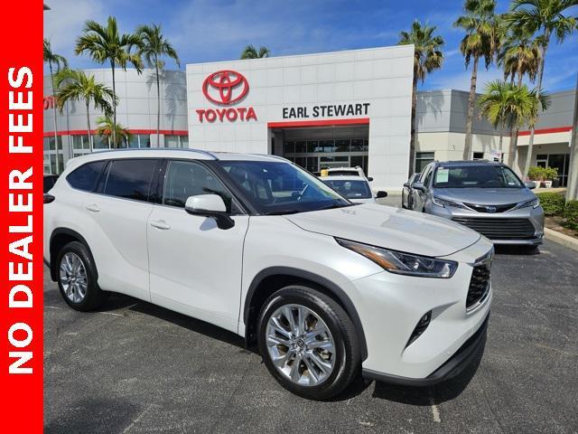 used 2024 Toyota Highlander car, priced at $48,994
