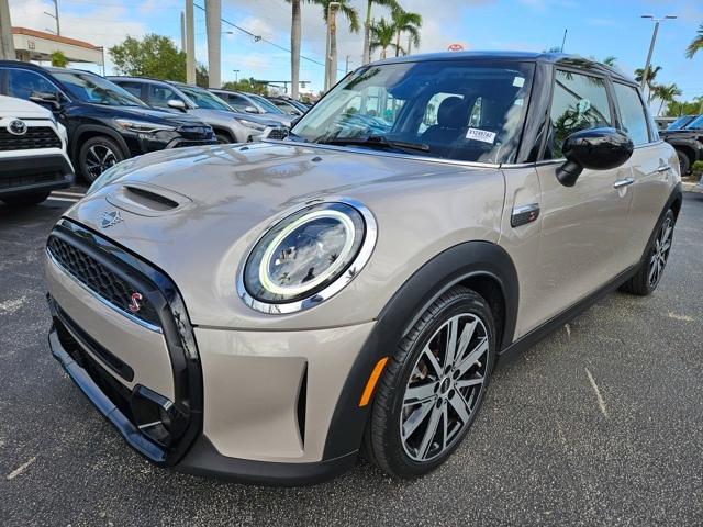 used 2023 MINI Hardtop car, priced at $22,991