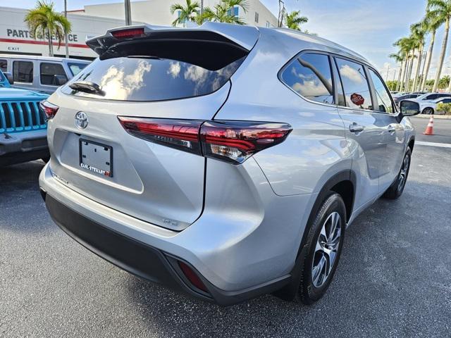used 2024 Toyota Highlander car, priced at $39,595