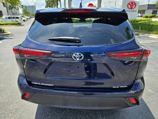 used 2024 Toyota Highlander car, priced at $40,995