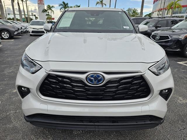 used 2023 Toyota Highlander Hybrid car, priced at $38,995