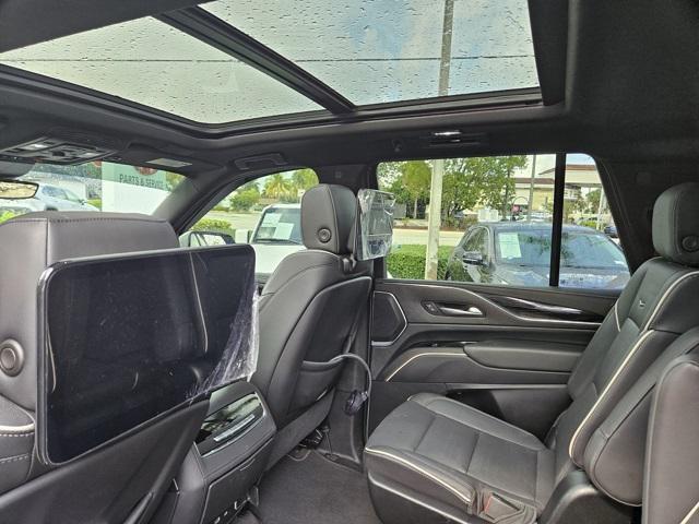 used 2023 Cadillac Escalade car, priced at $78,804