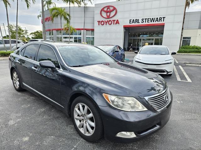 used 2007 Lexus LS 460 car, priced at $11,995