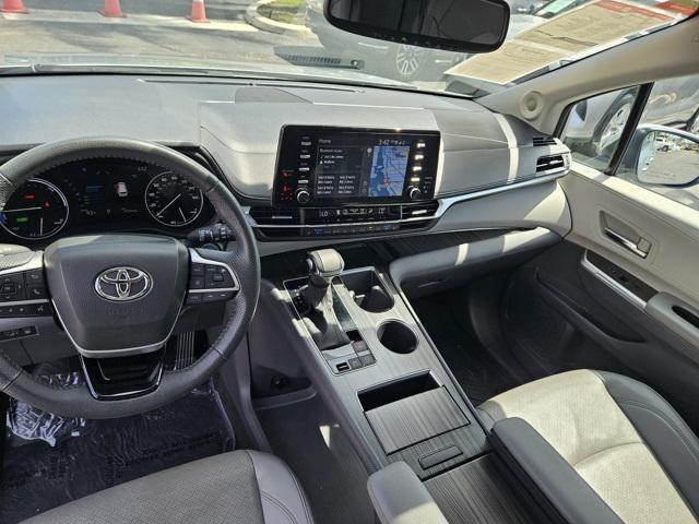 used 2023 Toyota Sienna car, priced at $45,995