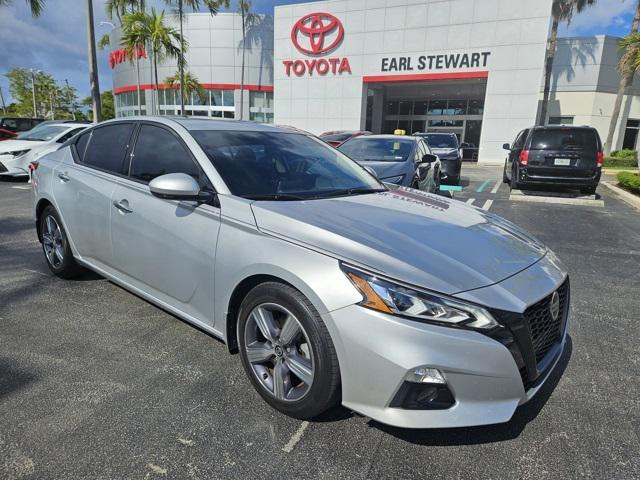 used 2022 Nissan Altima car, priced at $21,995