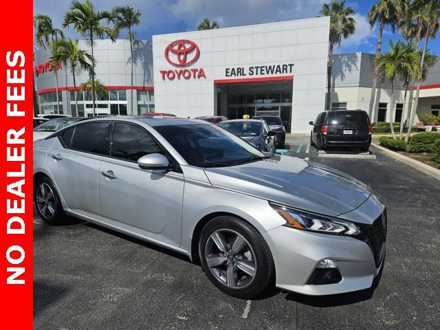used 2022 Nissan Altima car, priced at $21,995