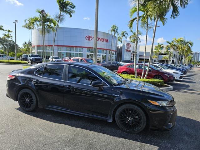 used 2019 Toyota Camry Hybrid car, priced at $18,995