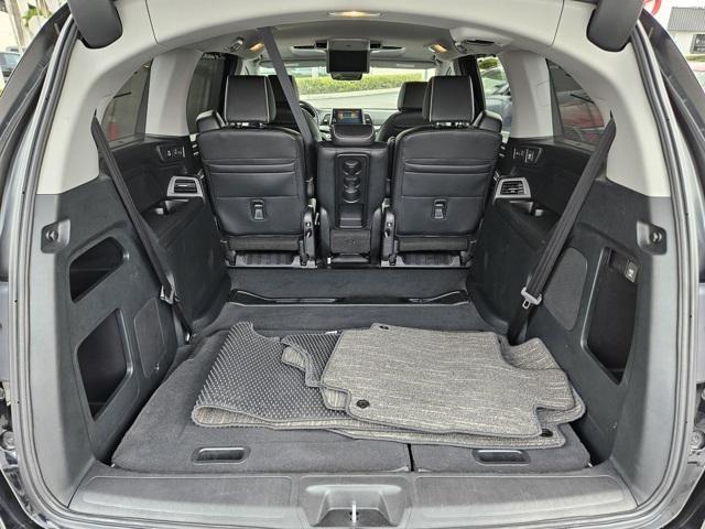 used 2024 Honda Odyssey car, priced at $43,995