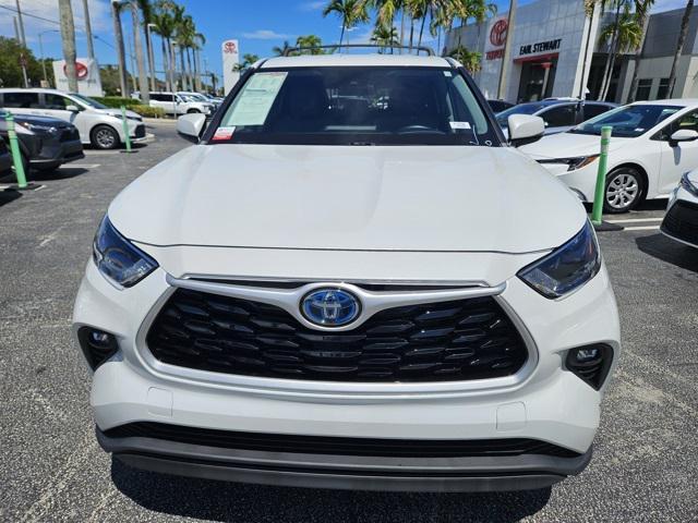 used 2023 Toyota Highlander Hybrid car, priced at $35,798
