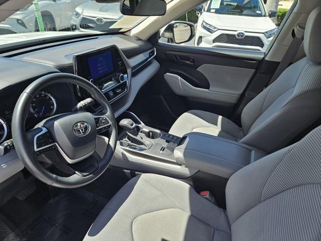used 2023 Toyota Highlander Hybrid car, priced at $35,798